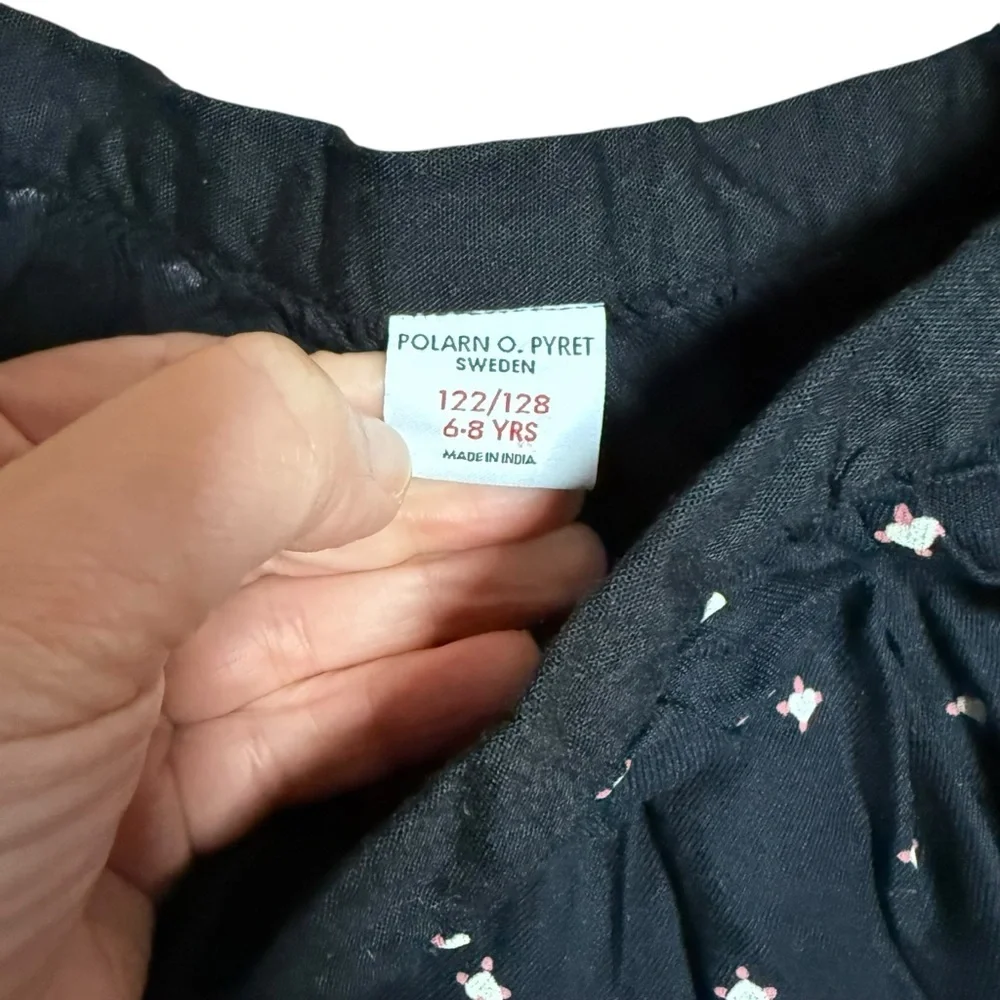 Polarn O. Pyret Navy Mini Skirt Small Floral Print Size 6-8